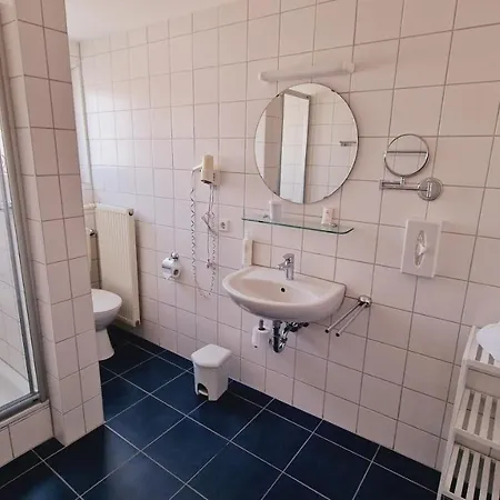 Garni 3* Metzingen (Tubingen)