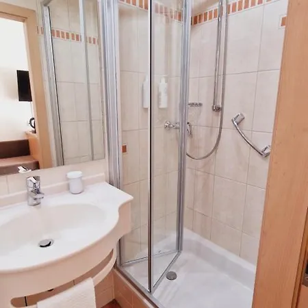 Hotel Garni Metzingen (Tubingen)