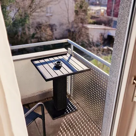 Garni Superior מלון