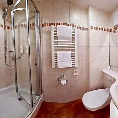 Garni Superior 3*