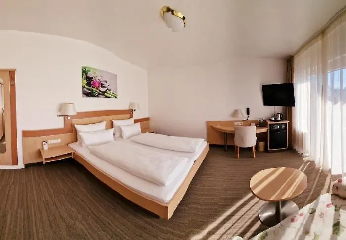 Garni Superior Hotel Metzingen (Tubingen)