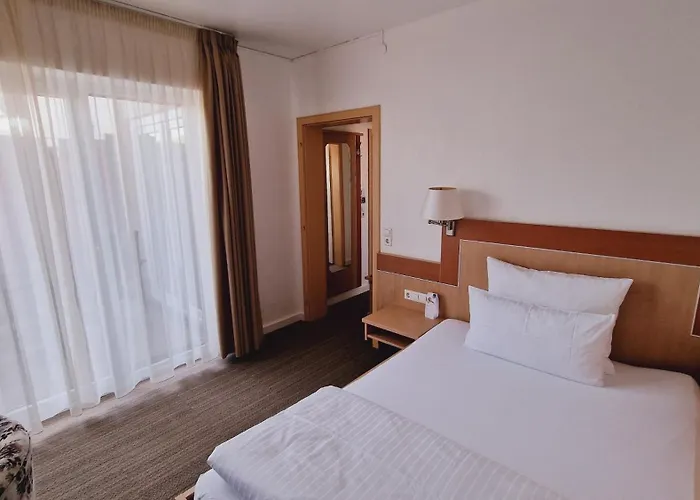 Garni Superior 3* Metzingen (Tubingen)